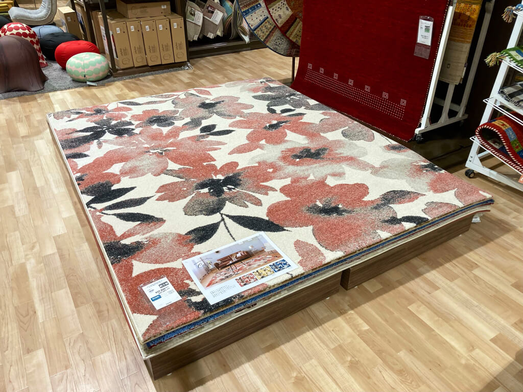 岡崎店アウトレット カーラ