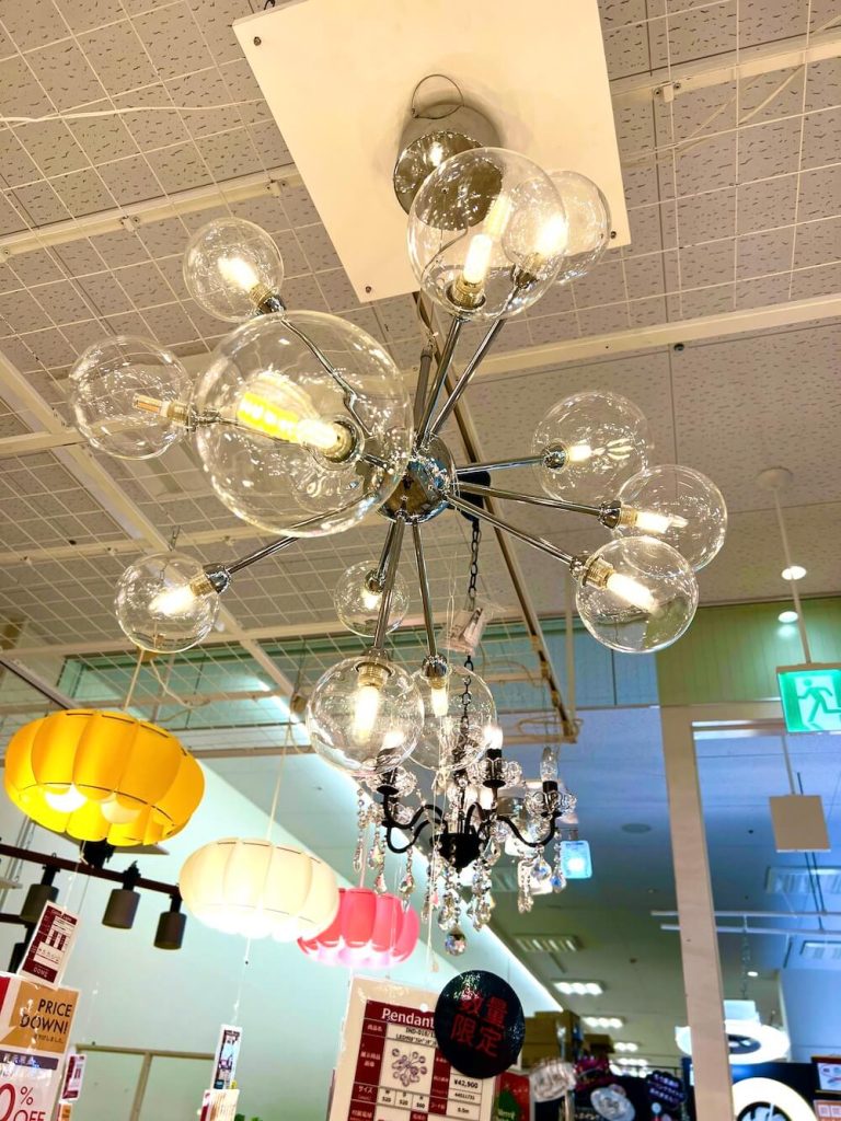 シャンデリア