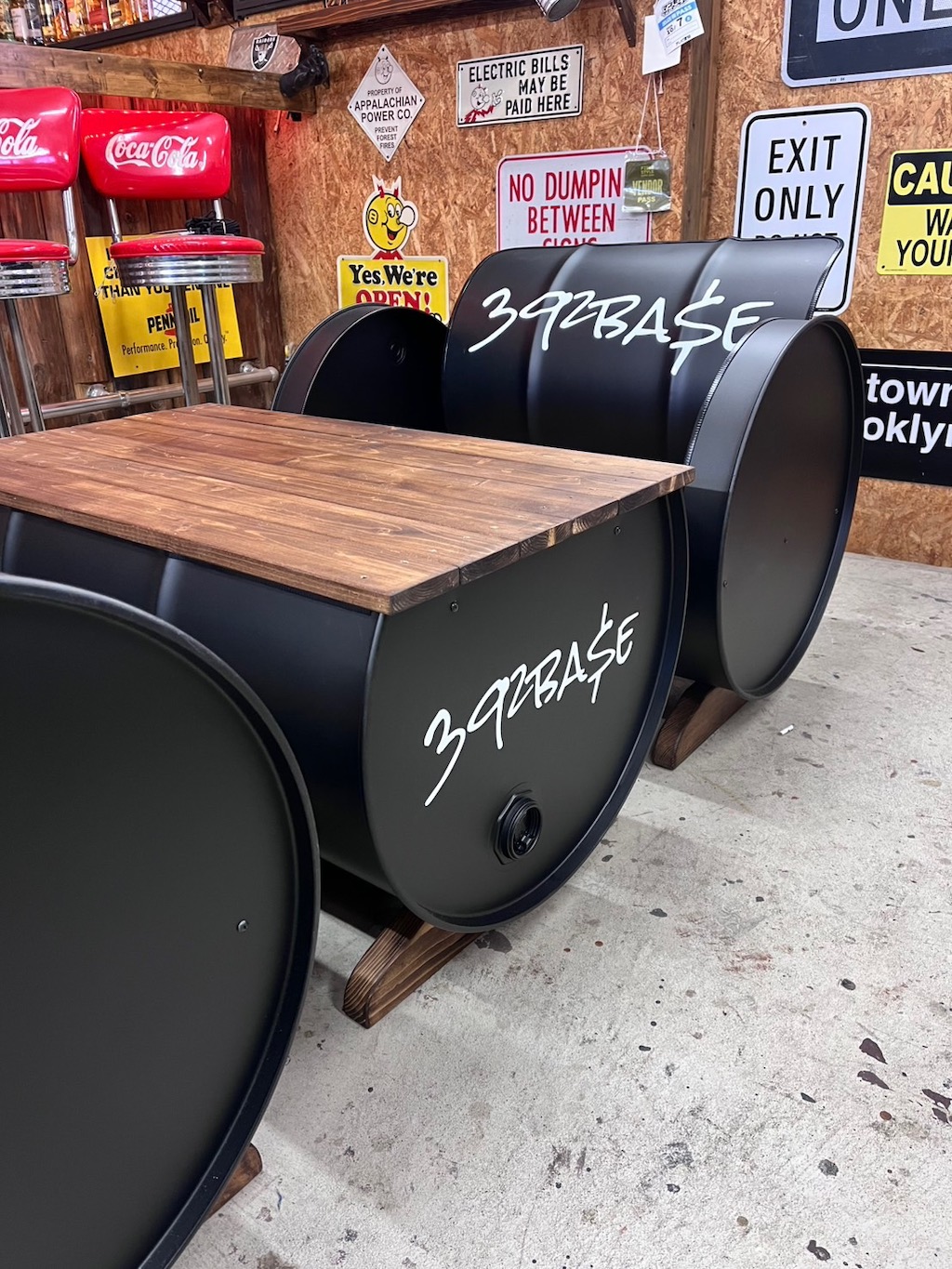ファニチャードーム H&F FACTORY  ドラム缶リメイク家具の販売