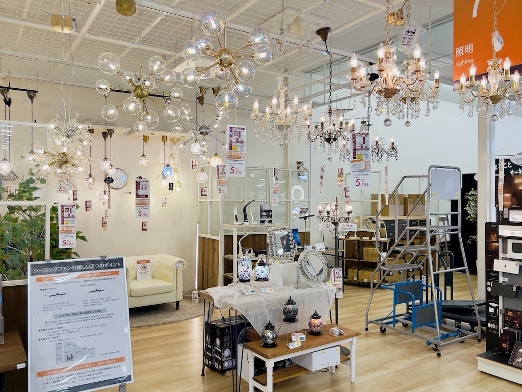 ファニチャードーム 照明