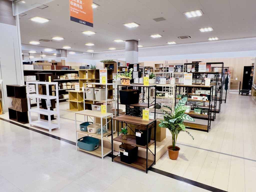 ファニチャードーム 本店 1階 組立家具