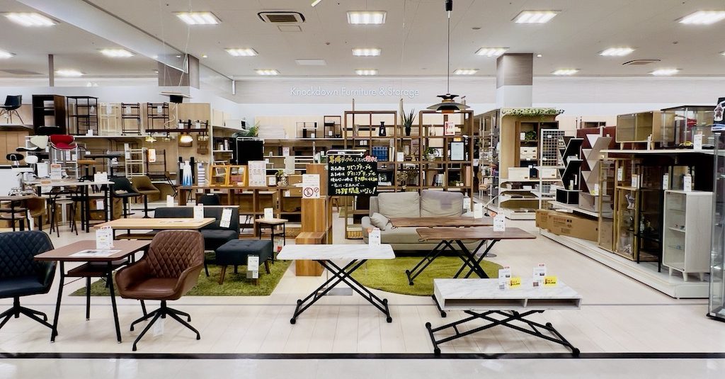 ファニチャードーム 本店 1階 組立家具