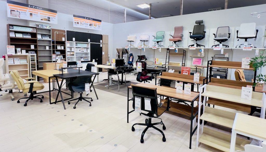 ファニチャードーム 本店 1階 組立家具 SOHO
