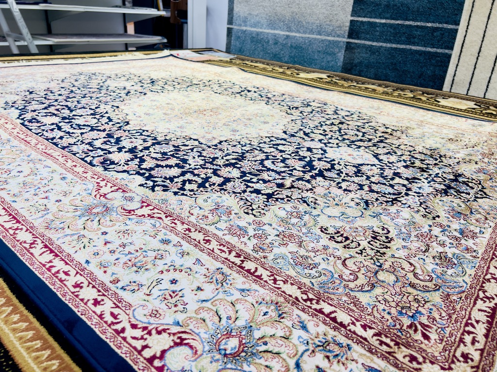 アイセル/NV トルコ製モダールレーヨンラグ