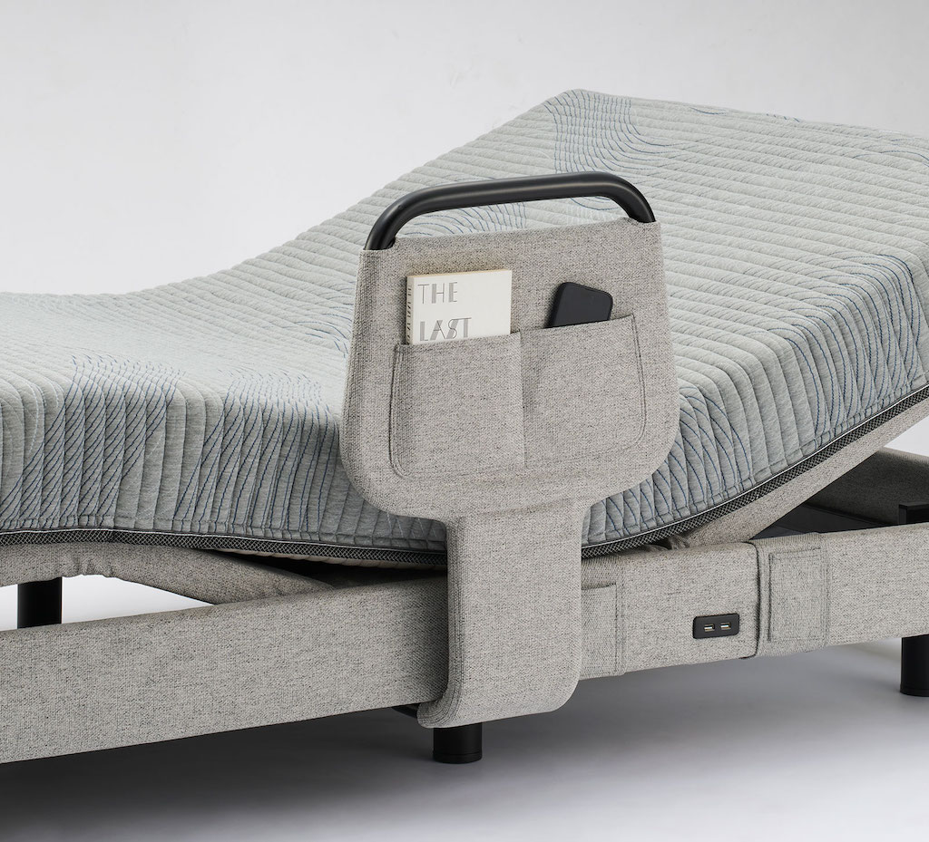 ファニチャードーム シモンズ iDモーション 電動リクライニングベッド