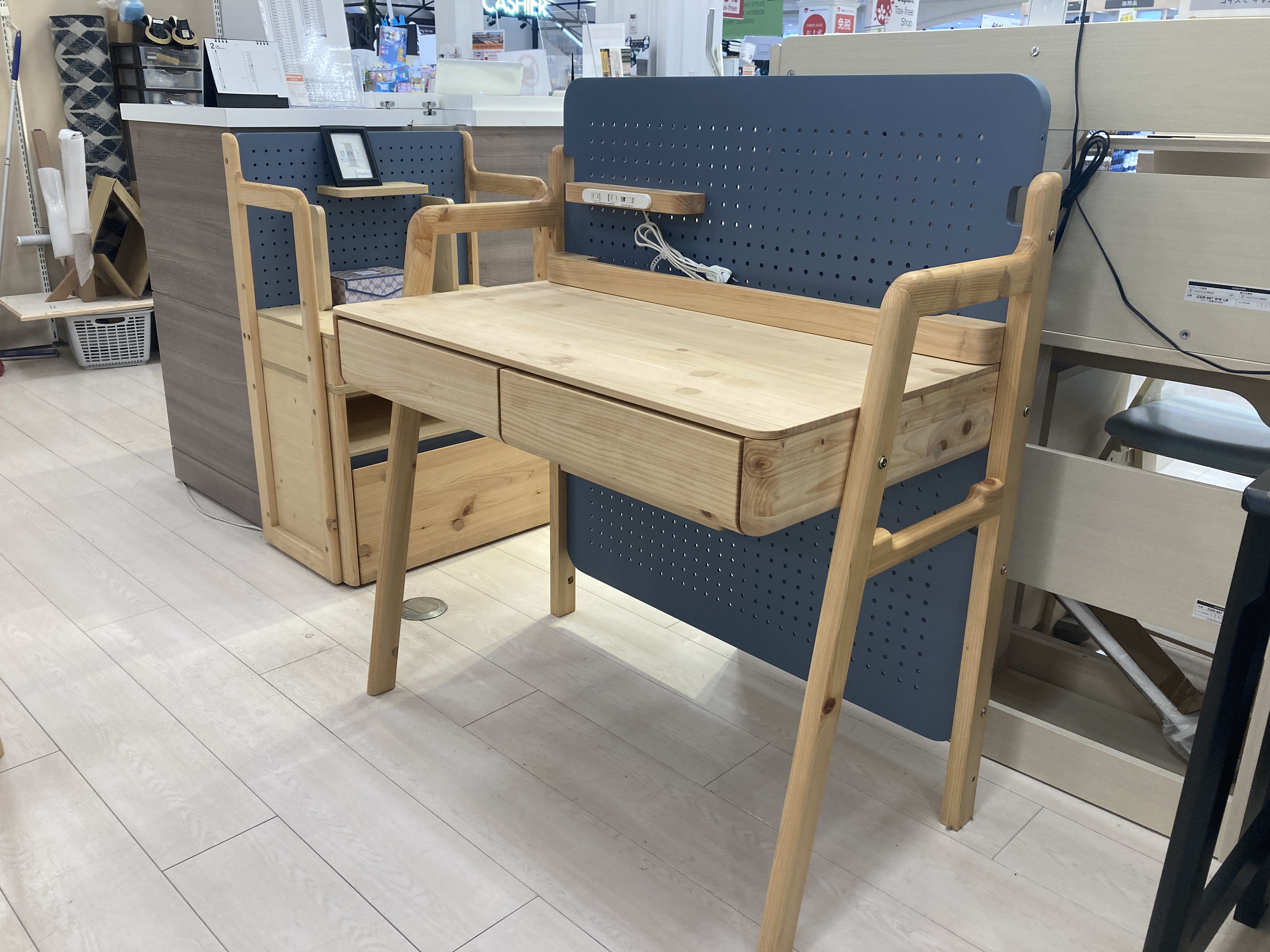 ファニチャードーム アウトレット家具 クッキア デスクセット