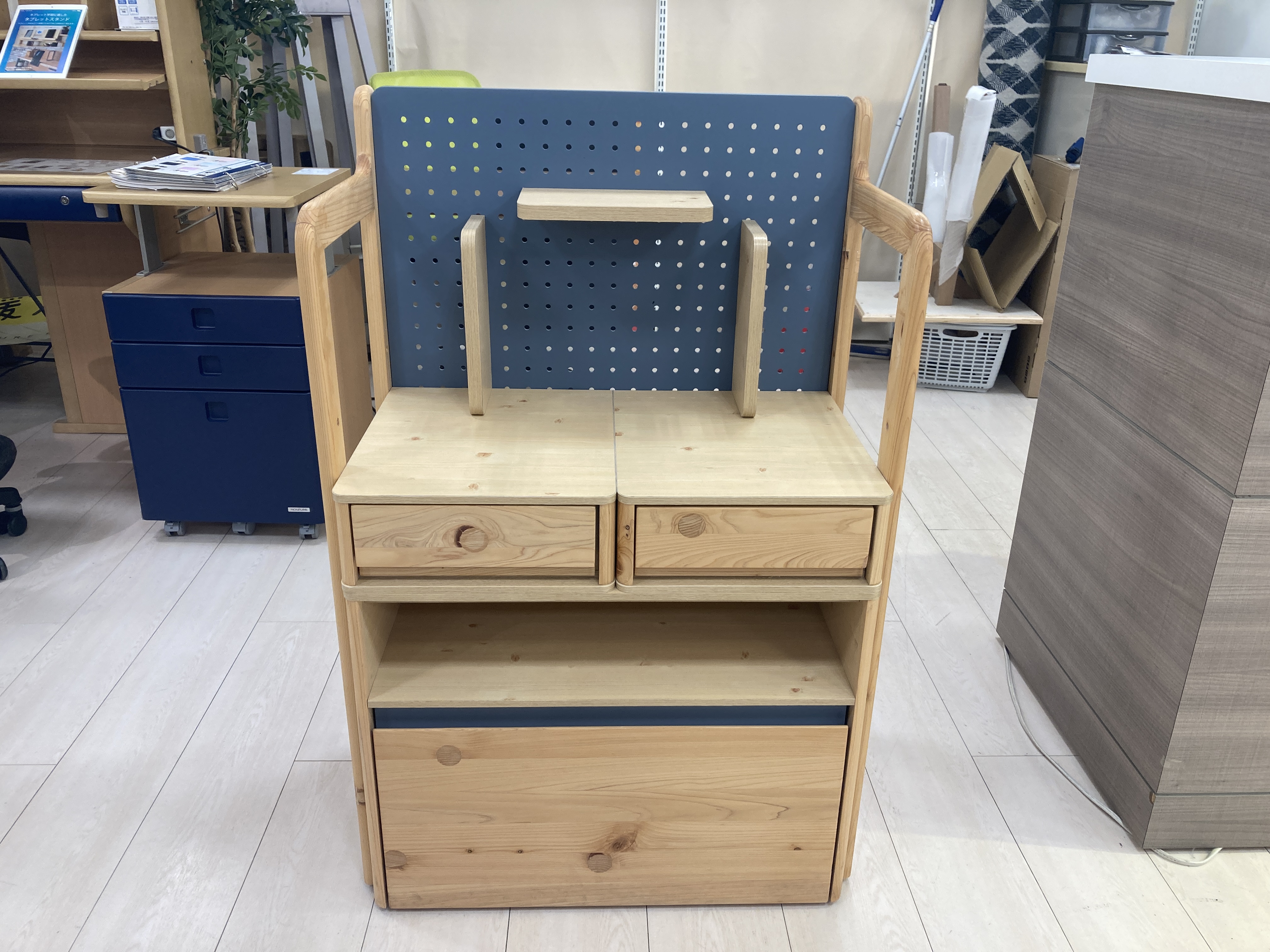 ファニチャードーム アウトレット家具 シェルフ