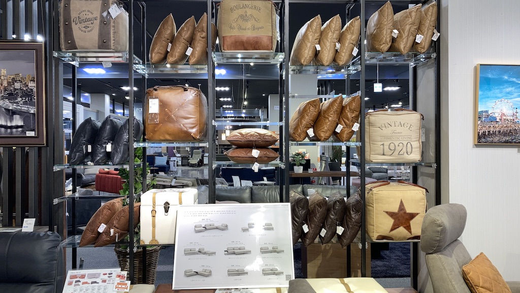 2603クッション売場