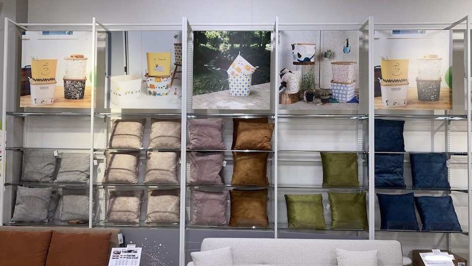 2603クッション売場