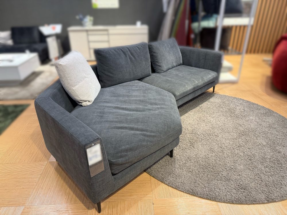 フクラ アリオネ