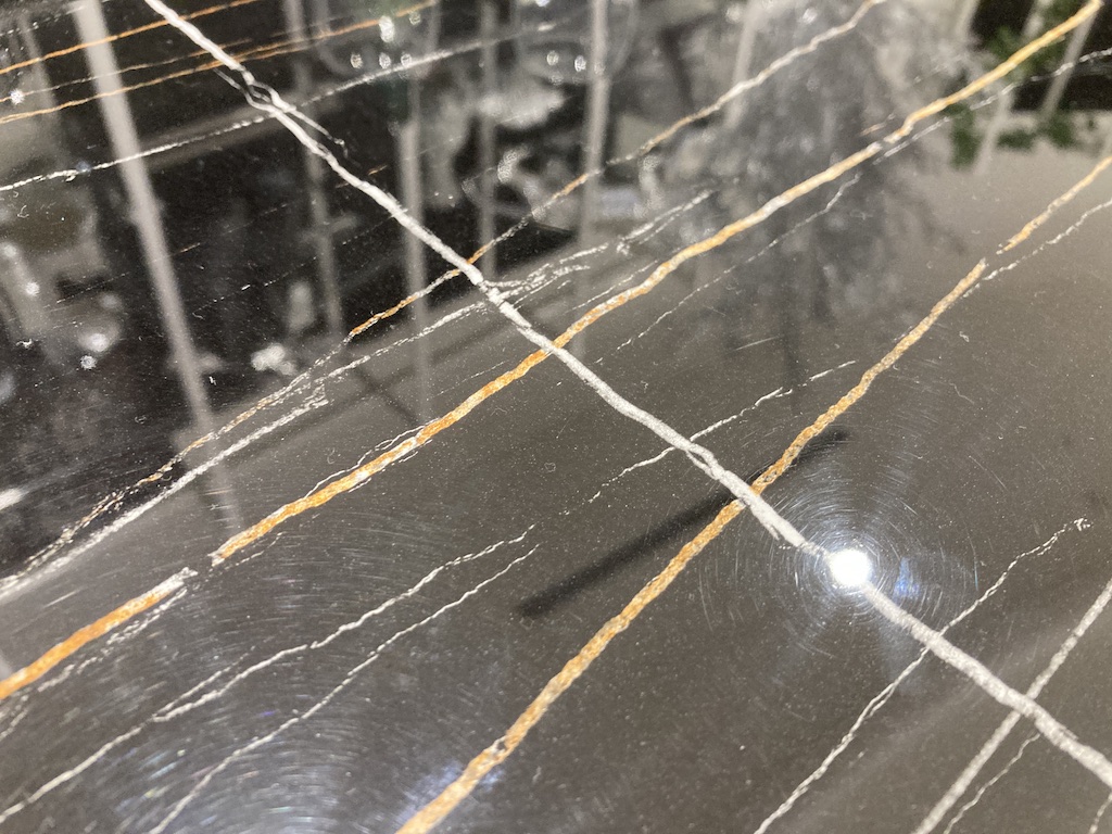 デゼル　売り尽くし