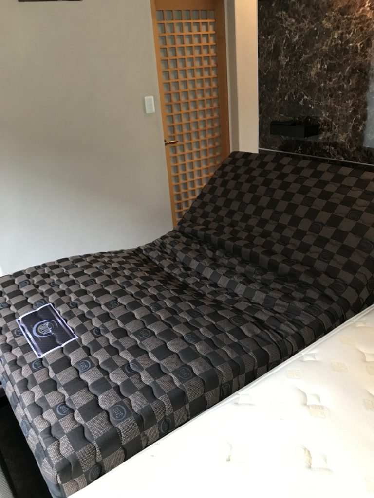 サータ 電動リクライニングベッド 納品事例